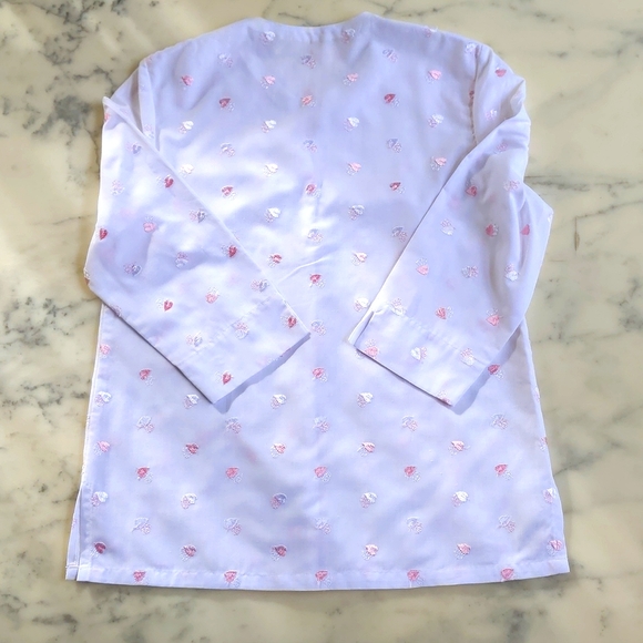 NWOT. Cotton Pink and White Embroidered Hearts 3/4 Wide Sleeve Button Down Shirt - Picture 3 of 5